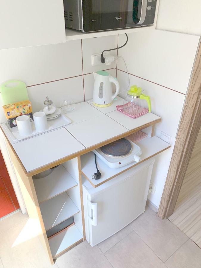 Krasny Apartman U Lesa, Trolejbus Do Centra A Bvv, Parkovani Zdarma Brno Bagian luar foto